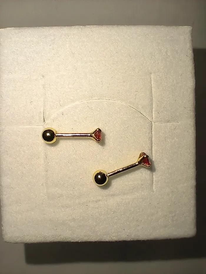 Boucles d'oreilles (puces) rouge et doré - photo numéro 6