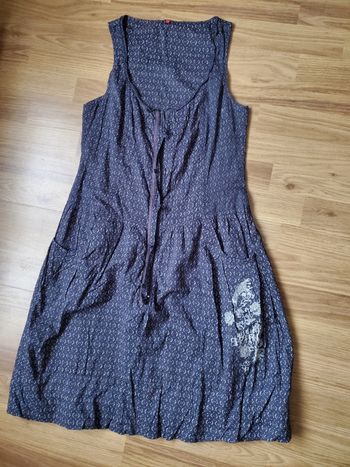 Robe miss captain