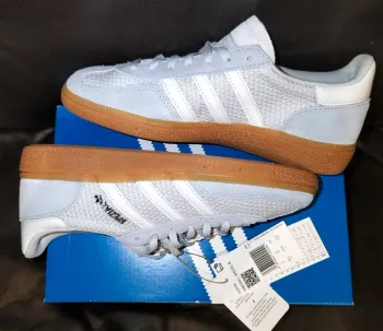 Baskets Adidas Spezial bimatières - bleu clair