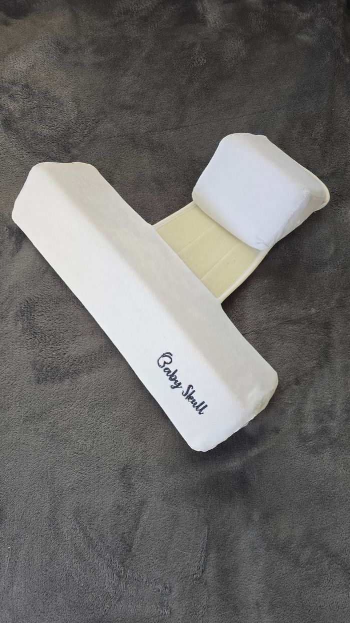 Cale bébé latéral anti tête plate Baby Skull