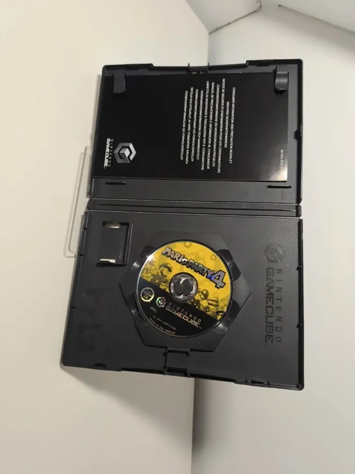 Nintendo - GameCube - Mario party 4 - photo numéro 2