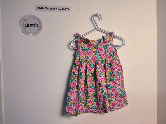 Lot 8 Robes et combishort 18 mois - photo numéro 5