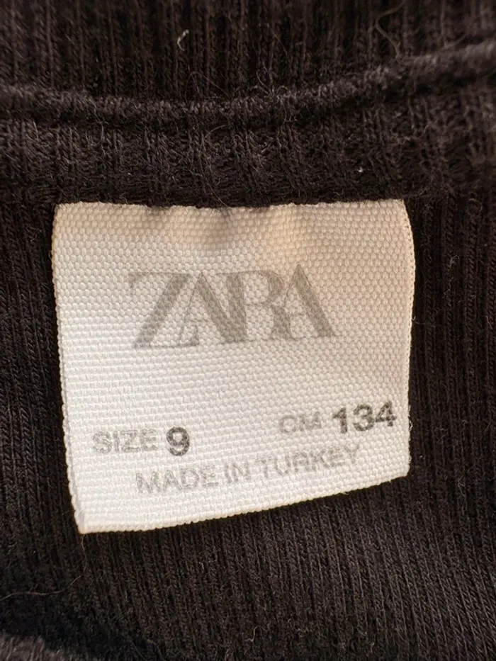 T-shirt Zara • 9ans - photo numéro 4