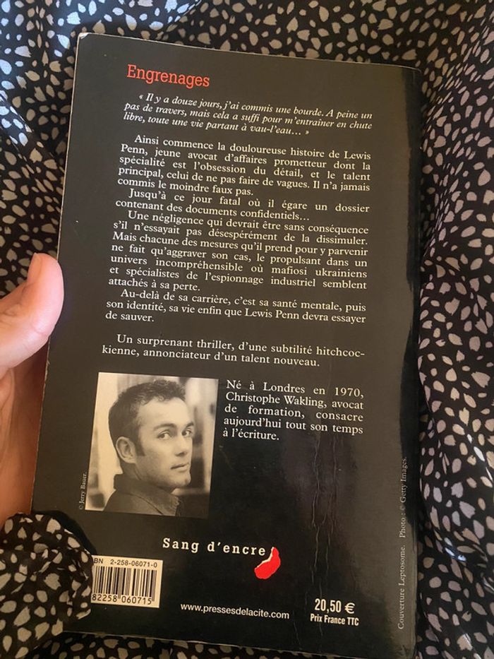 Livre Engrenages - Sang d’encre Christopher Wakling - photo numéro 4