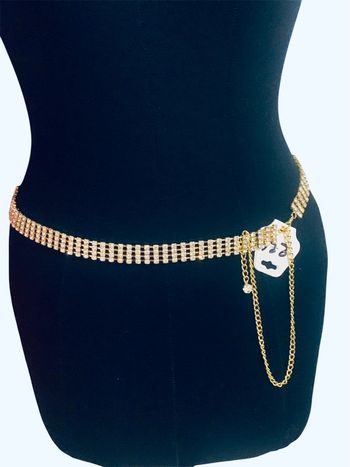 Ceinture en strass dorée tu 🍭🍭