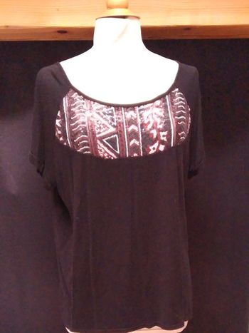 Tee shirt paillettes