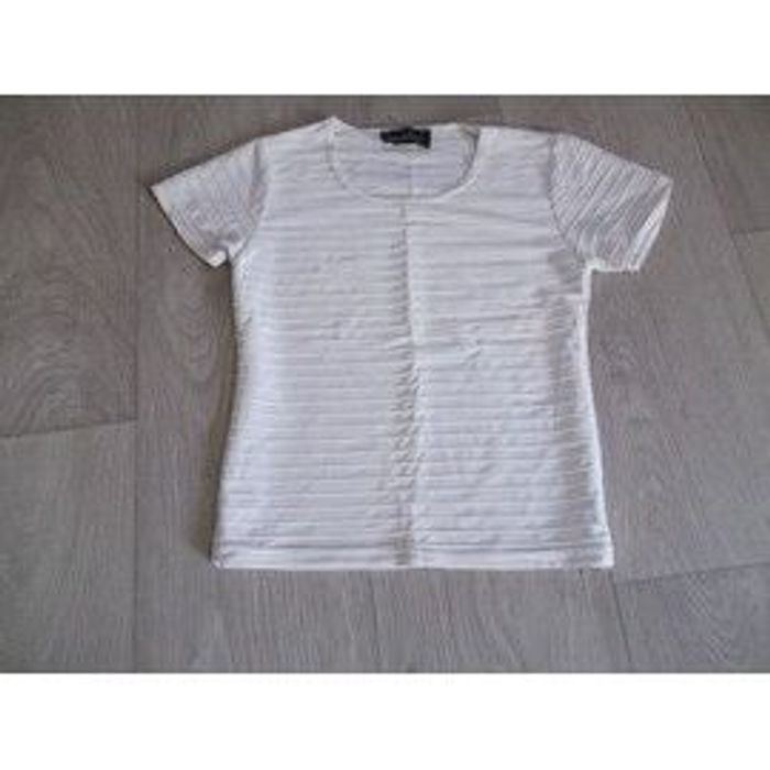 Tee shirt SUBLIME blanc cassé taille S TBE