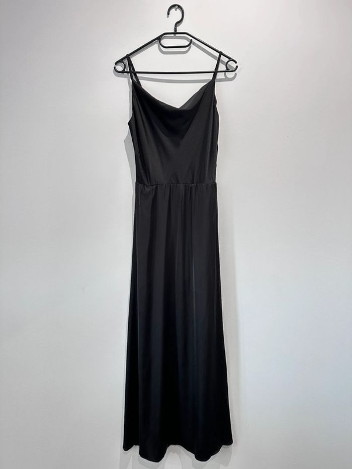 Robe noire