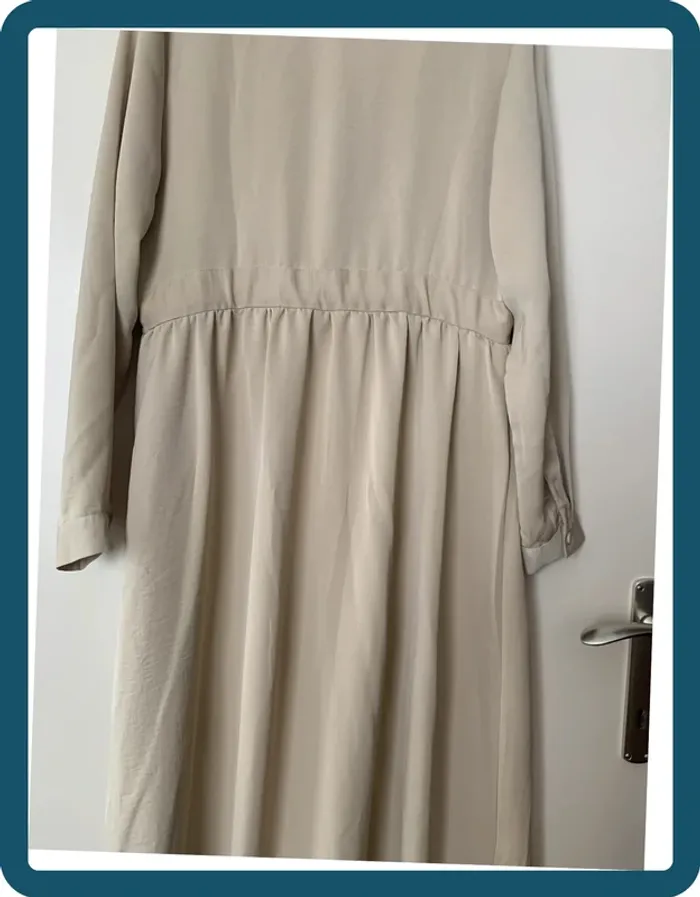 Robe beige chic satinée Joli&Lolly T/M - photo numéro 4