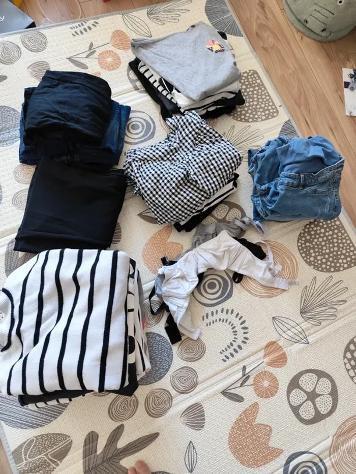 Énorme lot de vêtements de grossesse M 38 collection récente - photo numéro 4