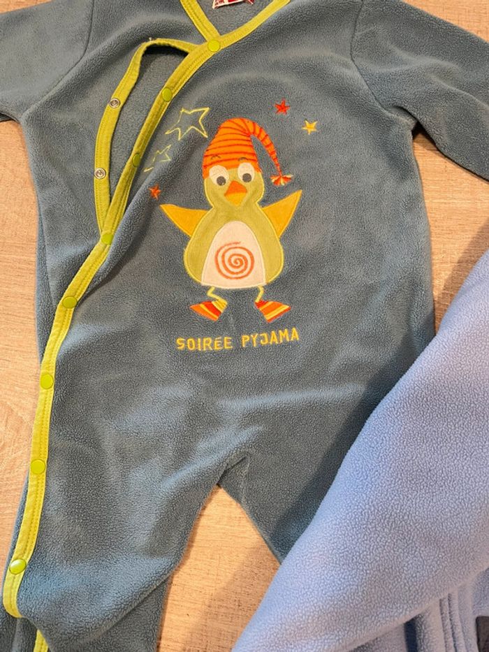2 pyjamas polaire 18 mois - photo numéro 2