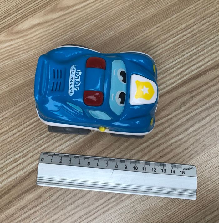 Voiture de police en très bon état - Clementoni - de 1 à 4 ans - photo numéro 2