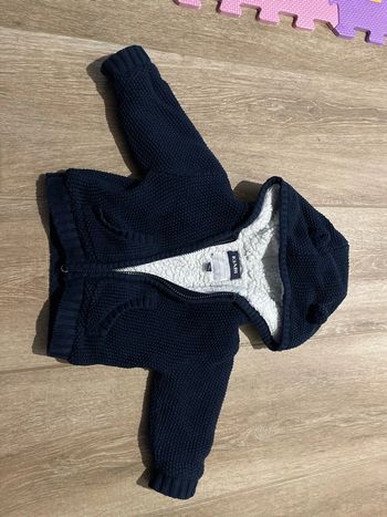 Gilet très chaud/manteaux 9 mois Kiabi bleu marine