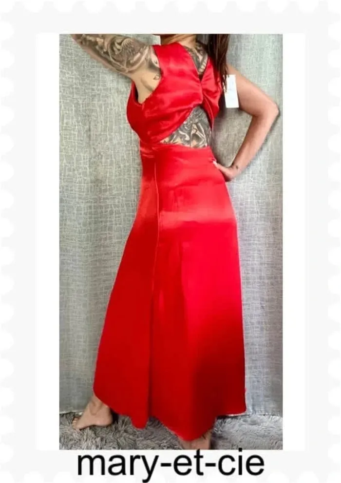 SOLDE Robe longue satinée fendue - Zara - taille M - neuf avec étiquette - photo numéro 5