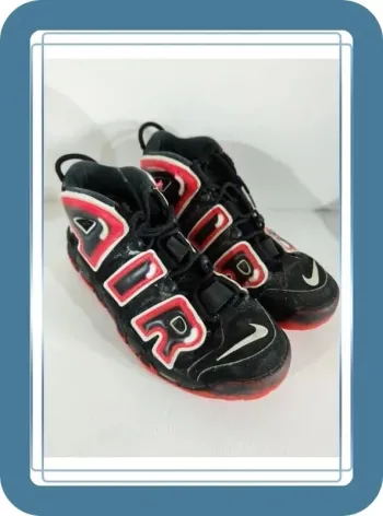 Chaussures hautes Nike, taille 45, usée