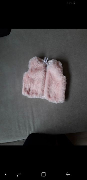 Gilet fausse fourrure 6 mois
