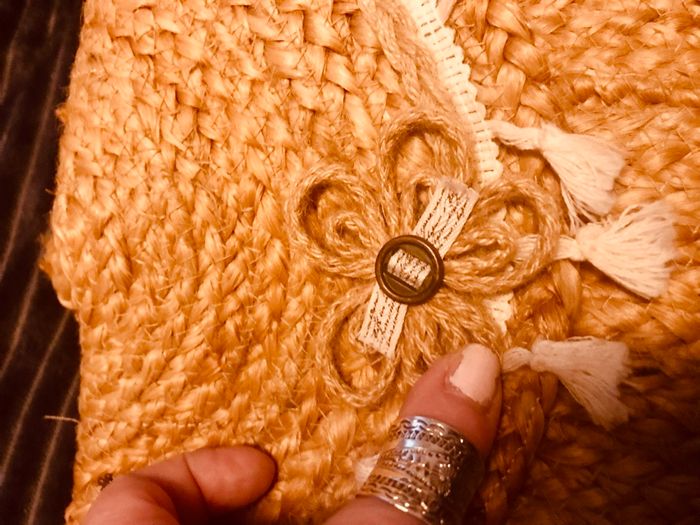 Sac a bandoulière en jute et dentelle pompons coton neuf 🌸 - photo numéro 4