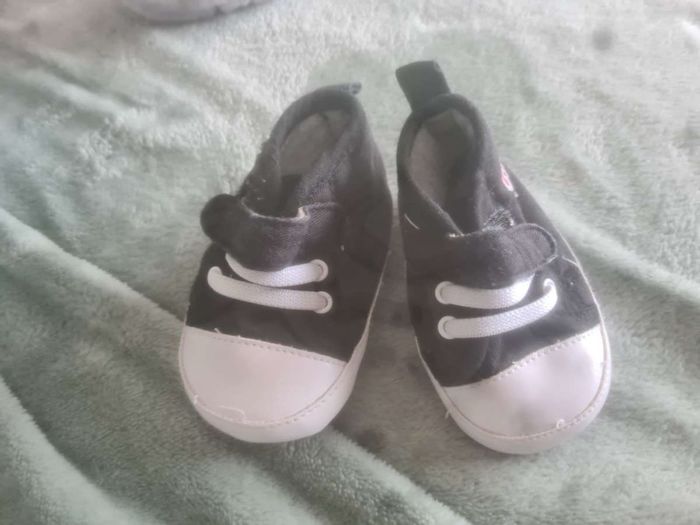 Chaussure nouveau née - photo numéro 3