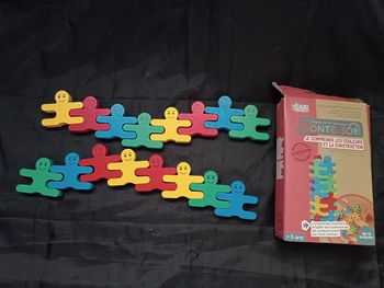 Jeux de mômes Montessori 