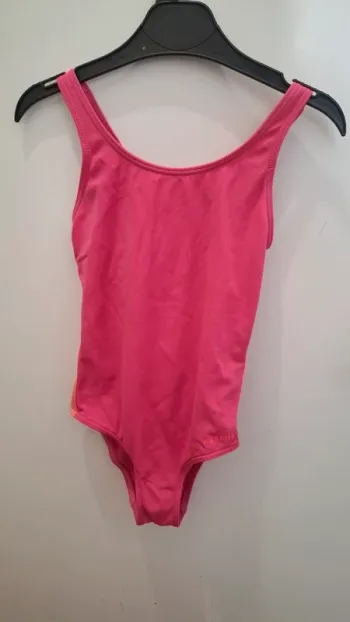 Maillot de bain taille 5-6 ans