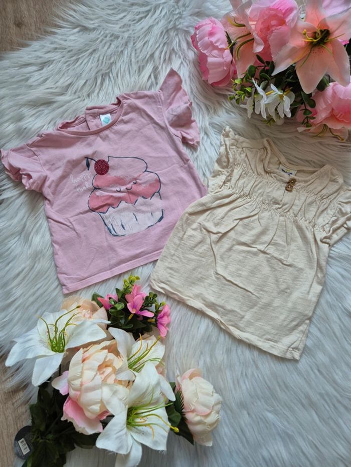 Lots 2 T-shirt 12mois