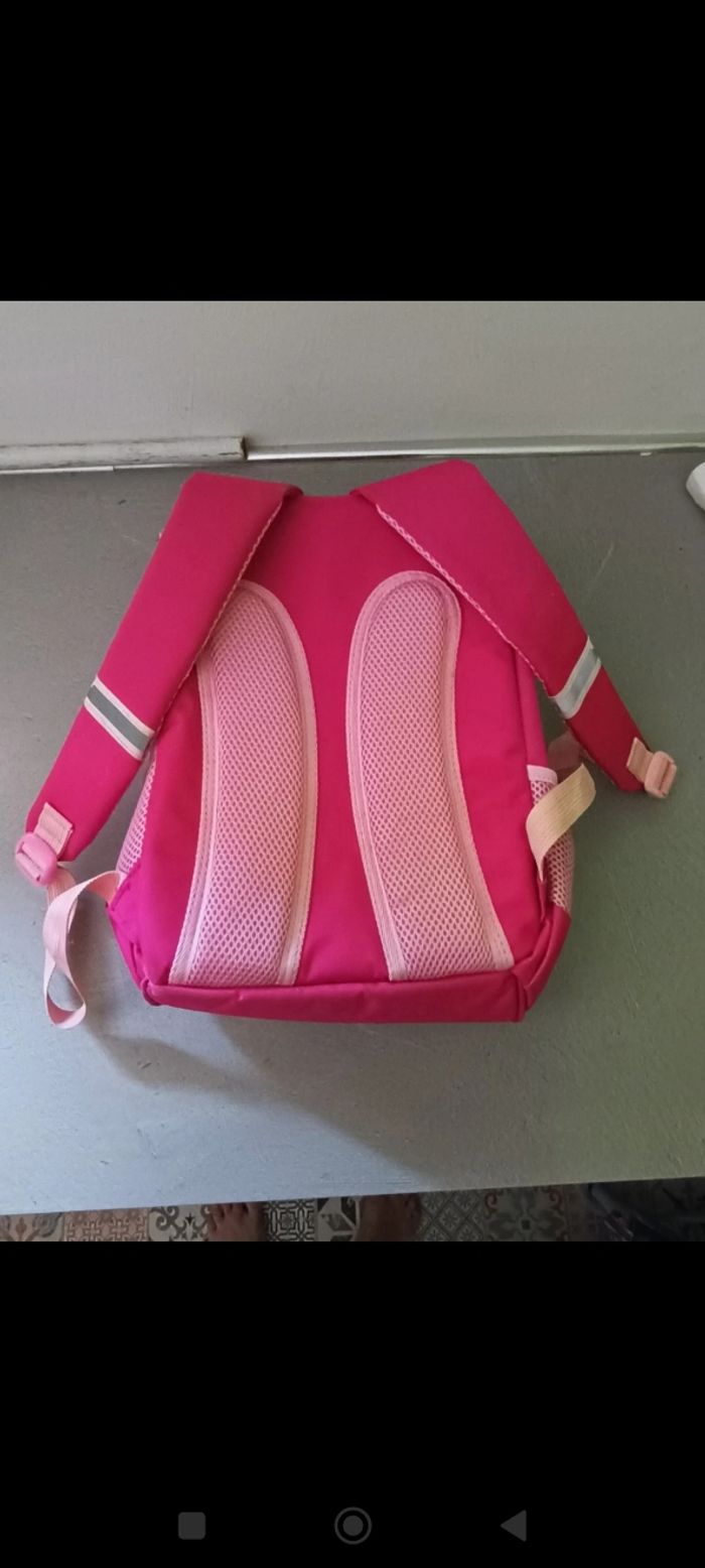Cartable rose - photo numéro 3