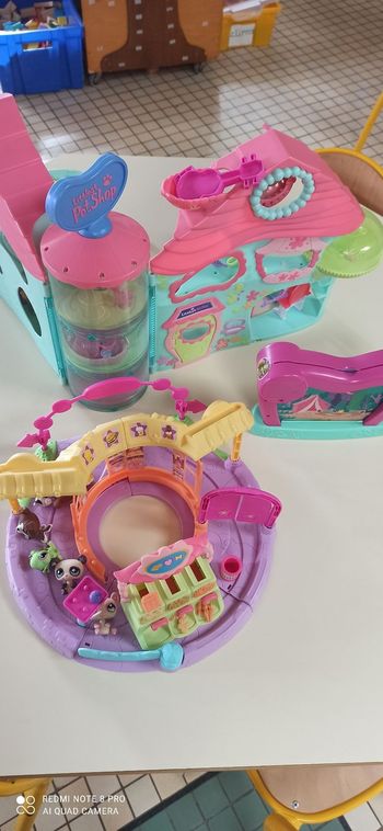 Maison little pet shops