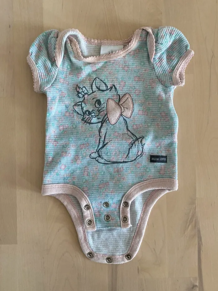 Lot 3 bodys manche courte - taille 3 mois - photo numéro 4