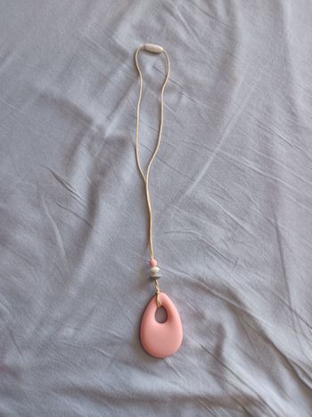 Collier d'allaitement en silicone