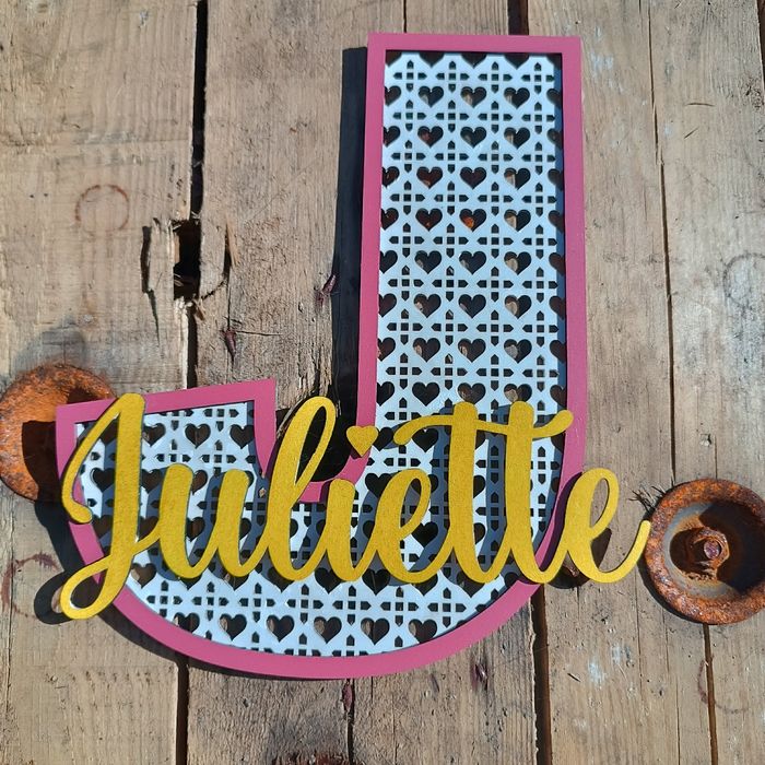 Prénom, initiale de porte personnalisable