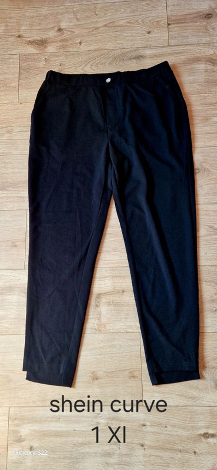 Pantalon classique neuf