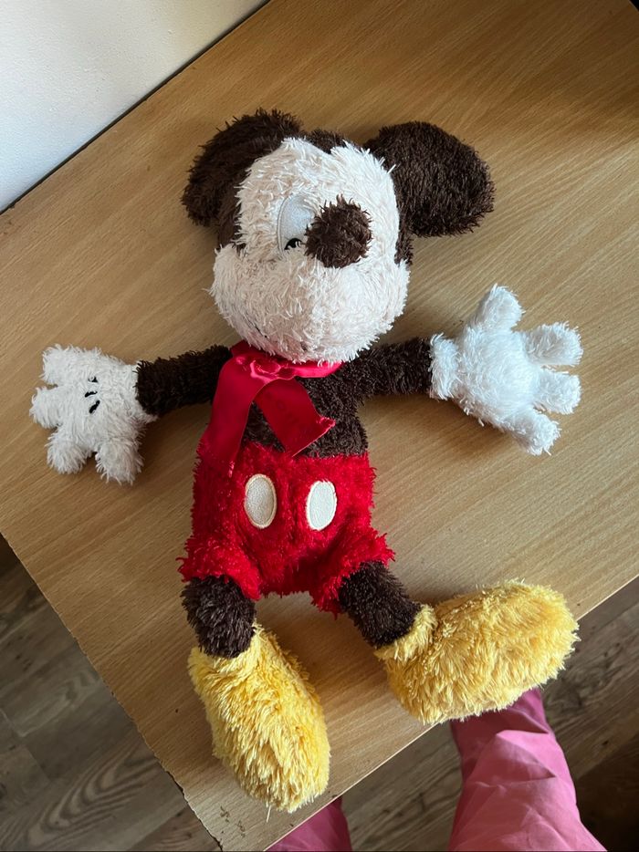 Peluche Mickey