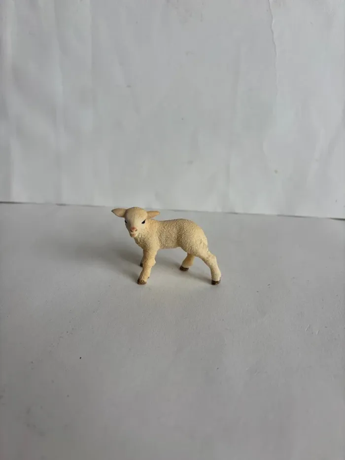 Bébé mouton Schleich