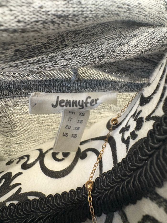 Pull à capuche Jennifer - photo numéro 5