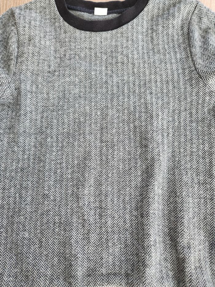 Pull noir - photo numéro 2