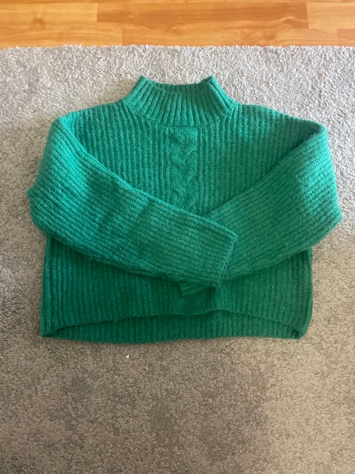 Pull en laine vert - photo numéro 2