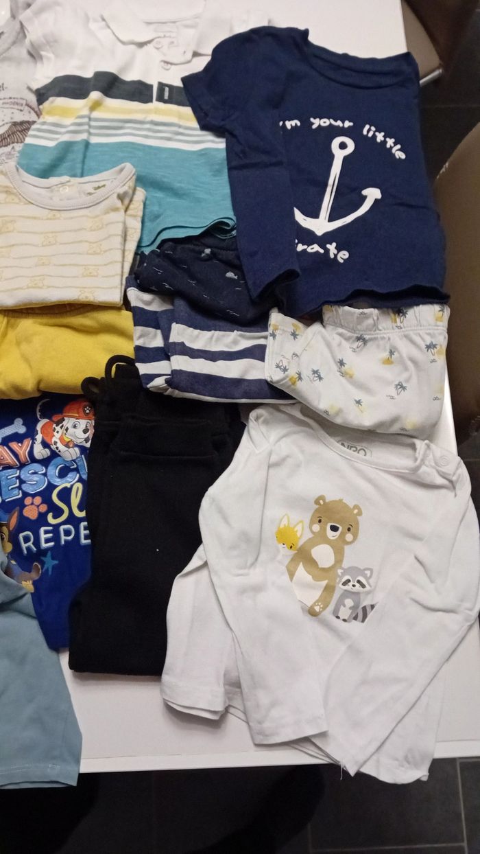 Lot 19 articles - photo numéro 2