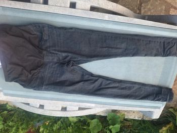 Jean grossesse avec bande