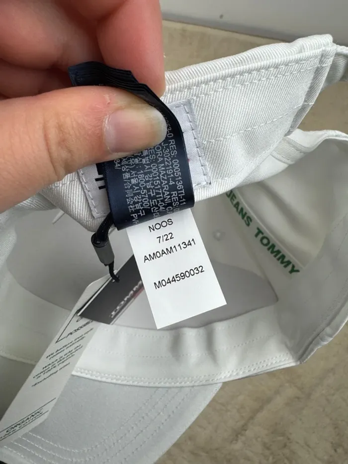 Casquette Tommy Hilfiger Blanche Logo Brodé Neuve - photo numéro 8