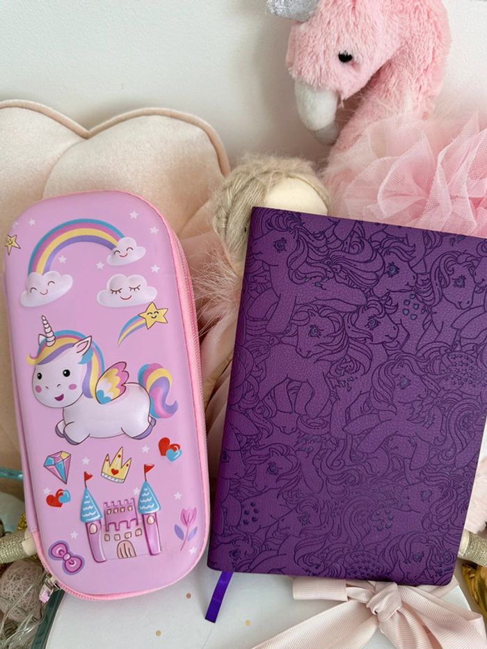 Lot trousse et cahier licorne
