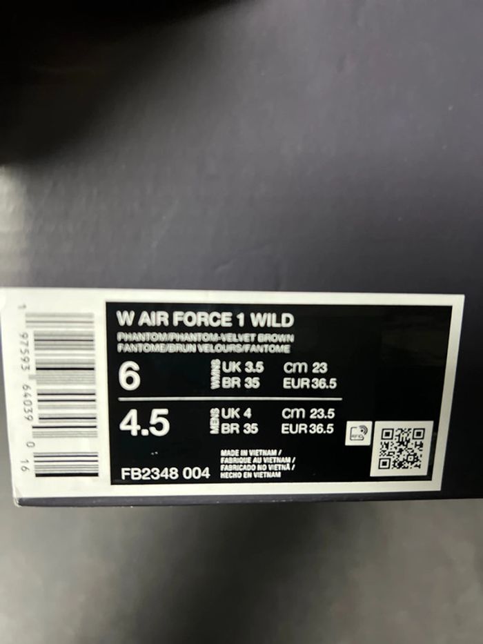 Basket Nike taille 36.5 - photo numéro 13