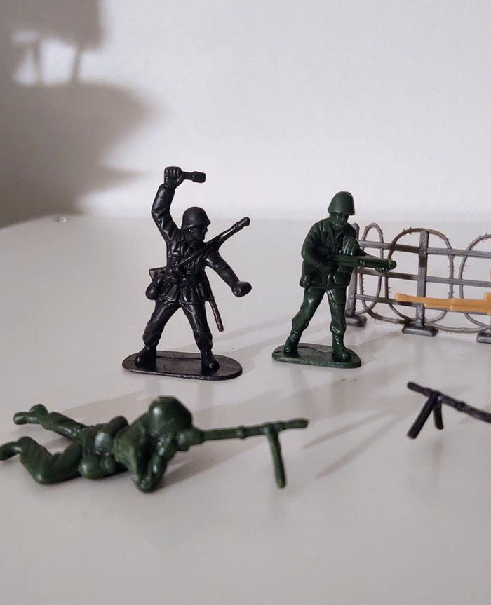 Lot soldats vintage - photo numéro 3