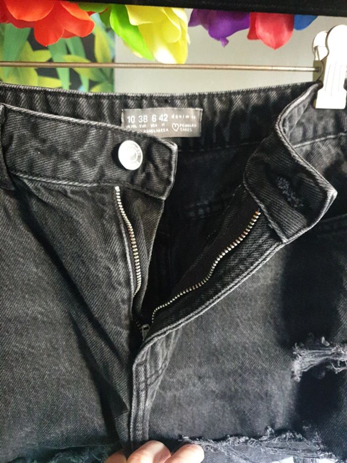 Short jean troué - photo numéro 6
