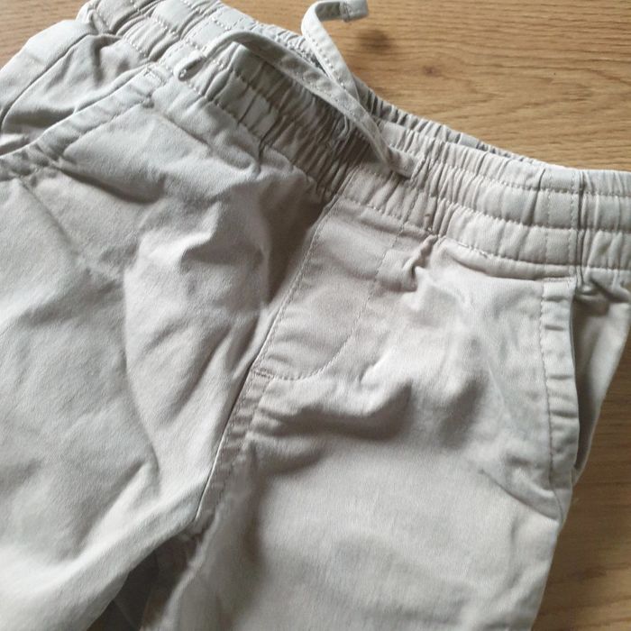 💚😅 Pantalon jogger 3 ans Kiabi #emyfleury_3ansgarçon - photo numéro 2