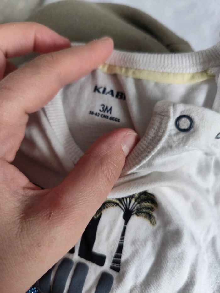 Lot tee-shirts - photo numéro 3