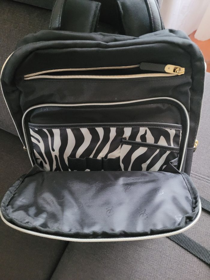 Sac à dos Naomi Campbell - photo numéro 3