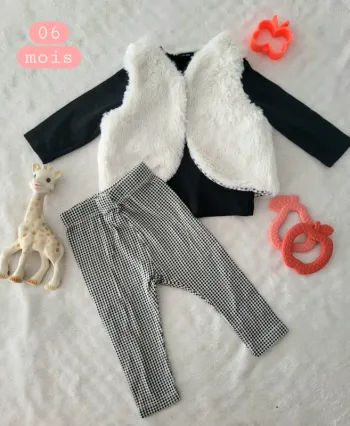 Ensemble 3 pièces gilet sans manches tshirt legging 06mois