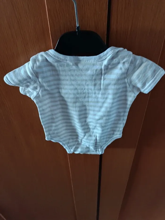 Body bébé - photo numéro 3