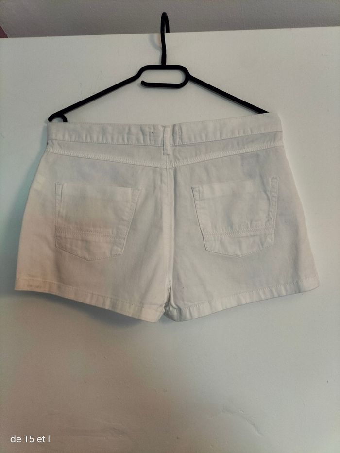 Short blanc femme neuf taille 40 marque Mim - photo numéro 3