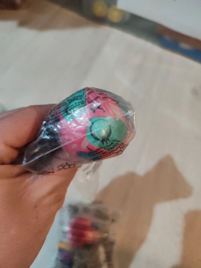 Figurine McDonald's zoobles - photo numéro 2